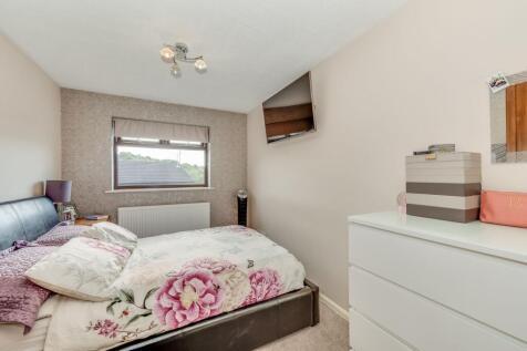 BEDROOMS AND BATHROOMS