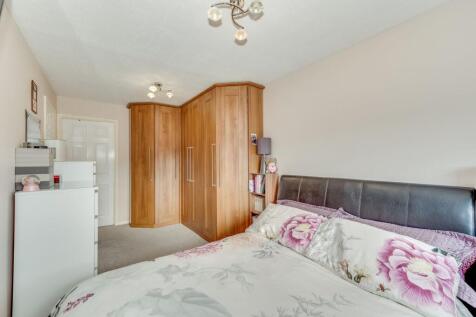 BEDROOMS AND BATHROOMS