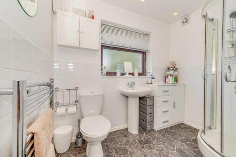 BEDROOMS AND BATHROOMS