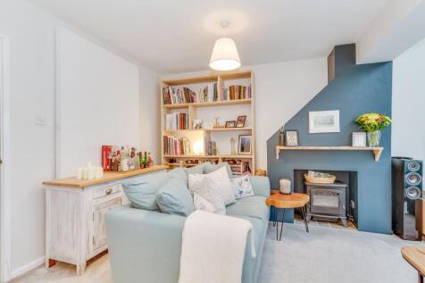 KITCHEN/DINER AND LOUNGE/SNUG