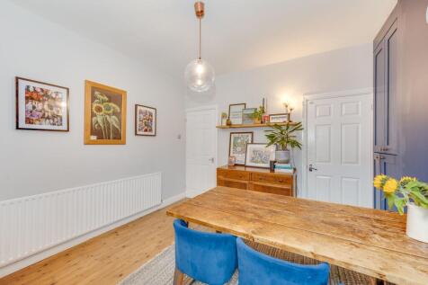 KITCHEN, DINER AND LIVING ROOM