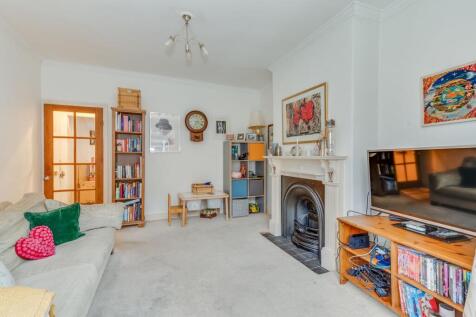 KITCHEN, DINER AND LIVING ROOM