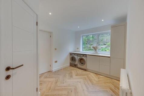 UTILITY ROOM AND DOWNSTAIRS W/C