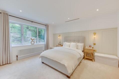 BEDROOMS AND BATHROOMS