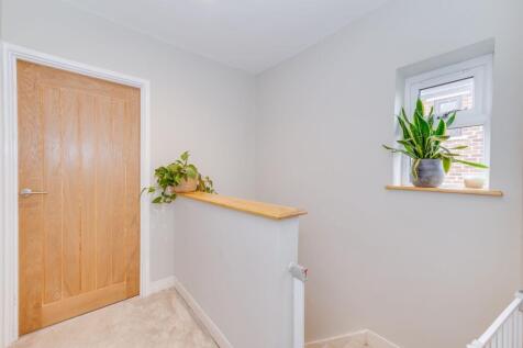 ENTRYWAY AND HALLWAYS