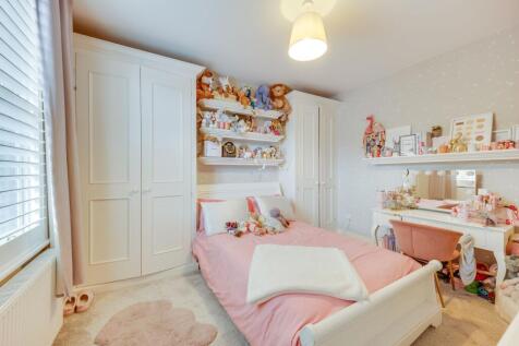 BEDROOMS AND BATHROOMS