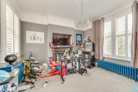 BEDROOMS AND BATHROOMS