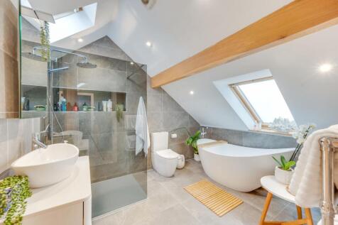 BEDROOMS AND BATHROOMS