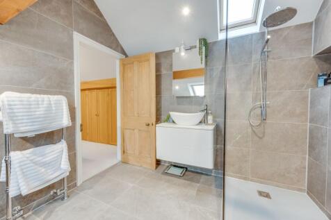 BEDROOMS AND BATHROOMS