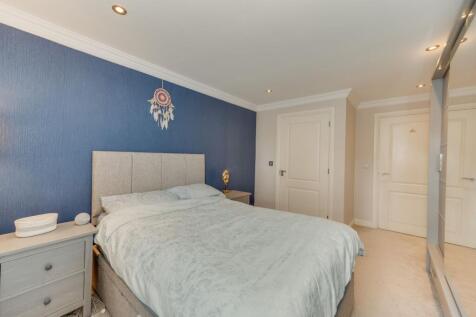 BEDROOMS AND BATHROOMS