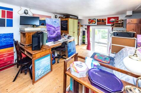 SITTING ROOM/DINING ROOM KITCHEN AND CONVERTED BAS
