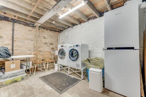 BASEMENT UTILITY ROOM