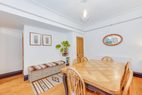 KITCHEN, DINER AND LIVING ROOM