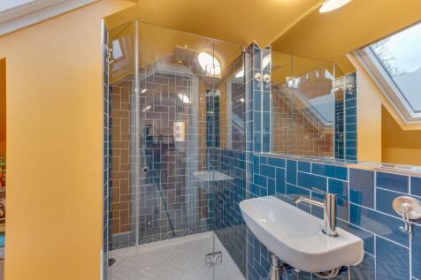 BEDROOMS AND BATHROOMS