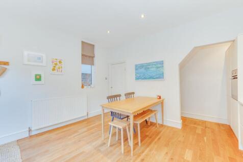 KITCHEN, DINER AND LIVING ROOM