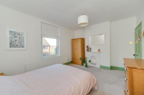 BEDROOMS AND BATHROOMS