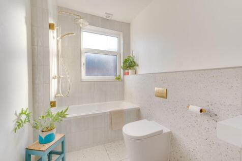 BEDROOMS AND BATHROOMS