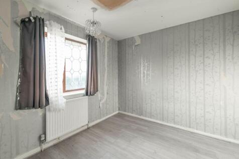 BEDROOMS AND BATHROOMS