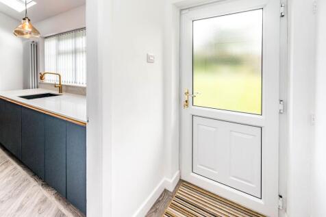 KITCHEN DINER LOUNGE AND SITTING ROOM