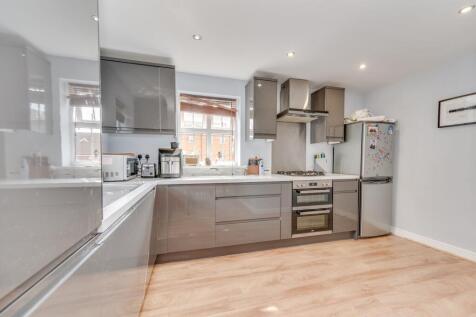 KITCHEN, DINER AND LIVING ROOM