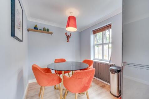 KITCHEN, DINER AND LIVING ROOM