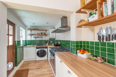 KITCHEN, DINER AND LIVING ROOM