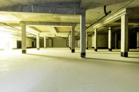 6567 Stamford Hill 13.jpg