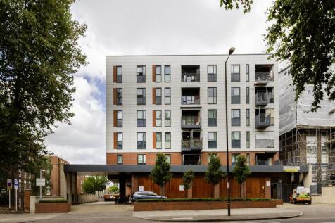 6567 Stamford Hill 20.jpg