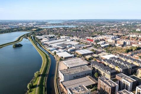 Uplands Business Park 16.jpg
