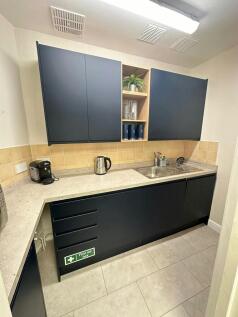 34094f3d6ba74d908174fee71cbdc731.jpg