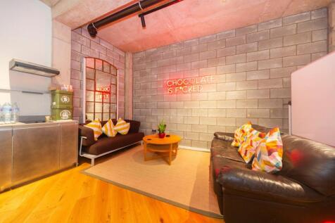 59 Wallis Road10.jpg
