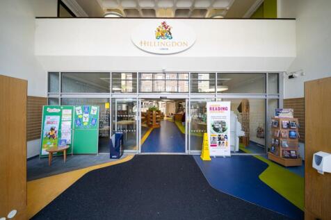 Uxbridge Library 54.jpg