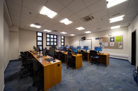 Uxbridge Library 43.jpg
