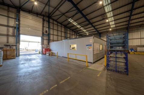 UNITS 1314 MELLISH INDUSTRIAL ESTATE_15.jpg