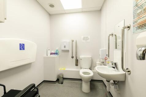 395397A Eastern Avenue 8.jpg