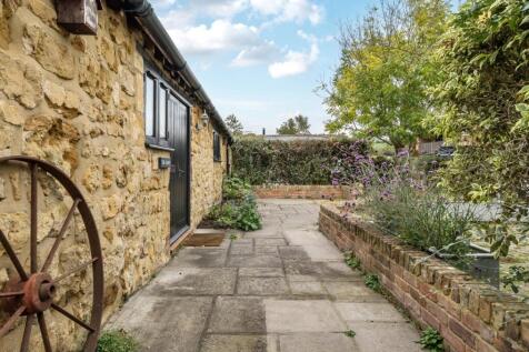 1365113-23-68f0f4...