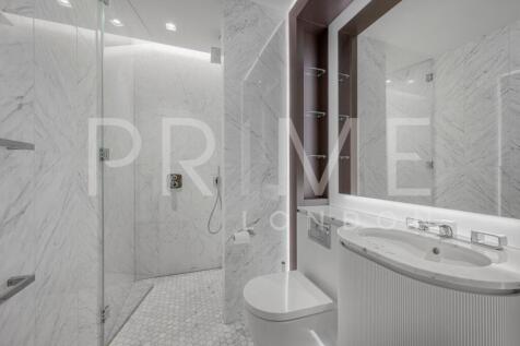 BATHROOM2 (2).jpg