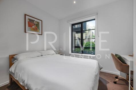 BEDROOM1a (2).jpg