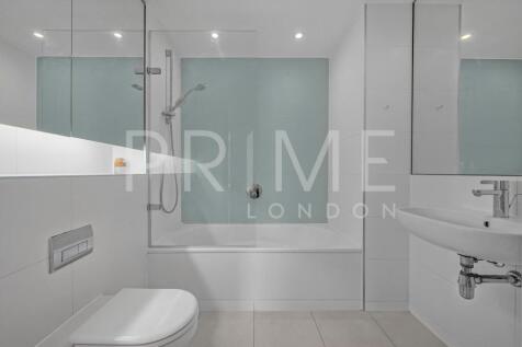 BATHROOM1.jpg