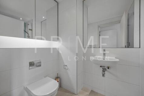 BATHROOM2.jpg