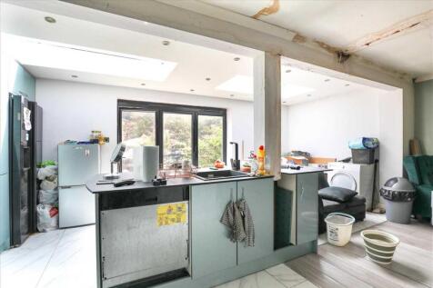 Kitchen/ Reception
