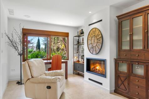 Property Image 36