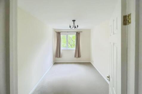 953c841e-Bedroom.jpg