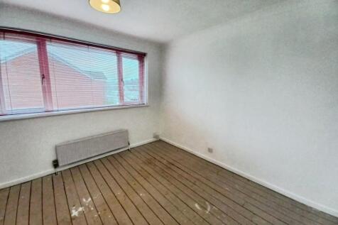 pbox-bedroom-342599.jpg