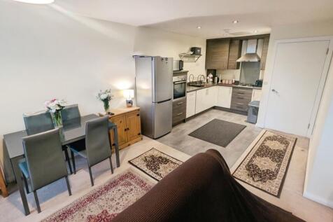 pbox-kitchen-346387.jpg