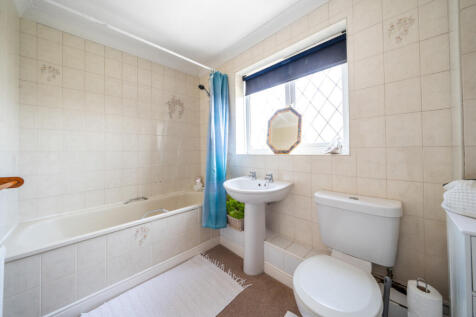 1305069-17-684c3d...