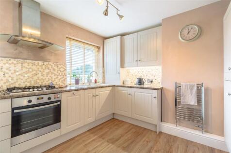 15 west end kitchen