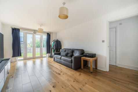 1369838-11-69048b...