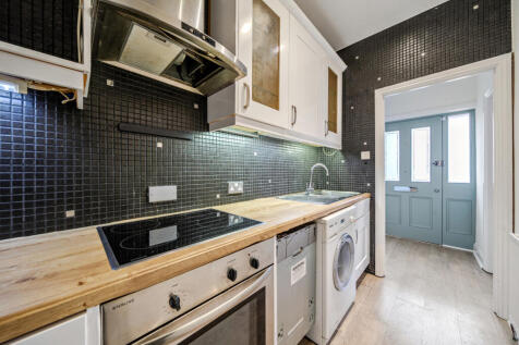 1372932-4-6901e82...