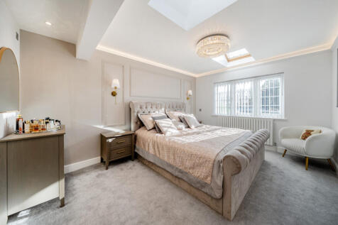 1375468-28-690a26...